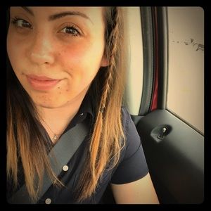 Meet your Posher, Corinne